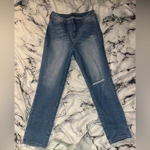 Fashion nova split under the butt denim jeans